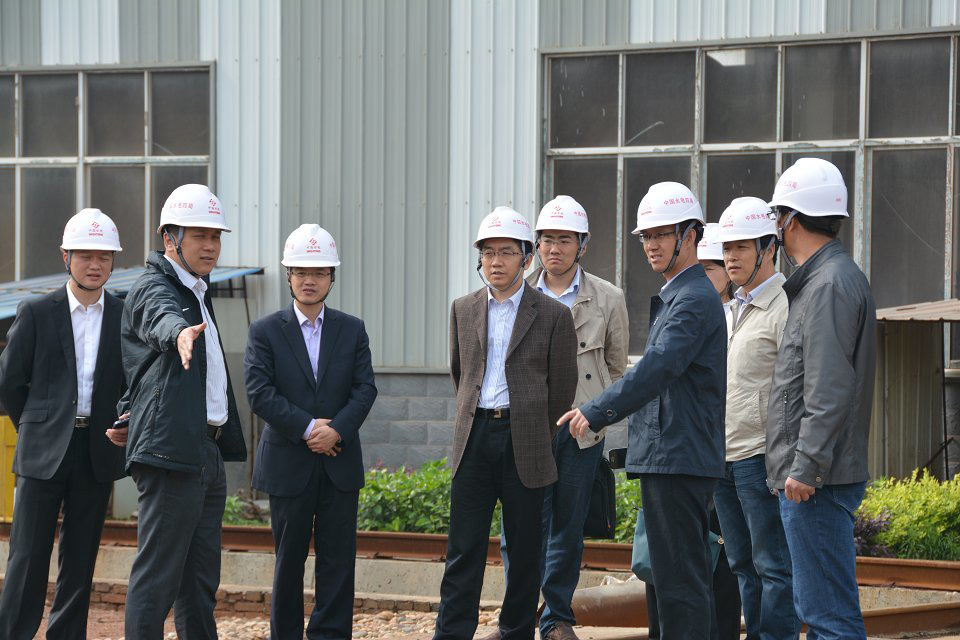 中国水电工程顾问集团总经理考察公司